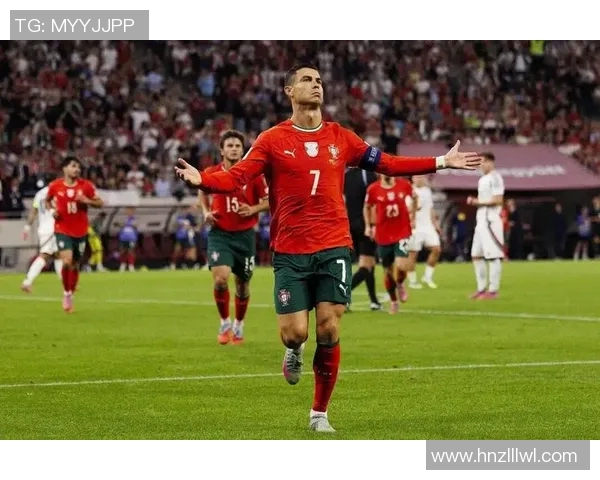 足球巨星C罗等人精彩瞬间回顾与集锦展示