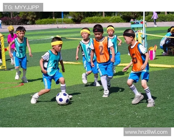 足球明星在赛场上的挑衅行为与职业素养的关系探讨与反思