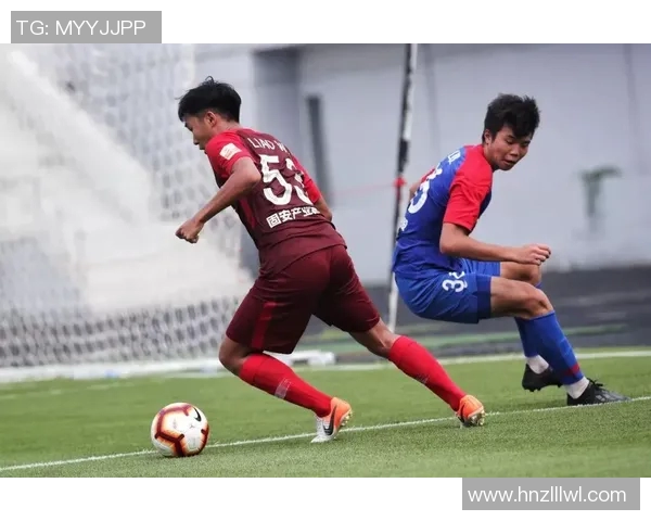 重庆羽毛球队在世锦赛积分榜中以77分稳居第一展现强劲实力