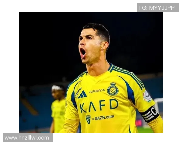 足球明星们的灿烂笑容特效视频带你领略激情与快乐的完美结合